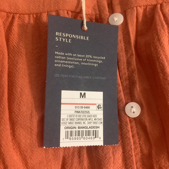 Dress - Picture 2 of 4